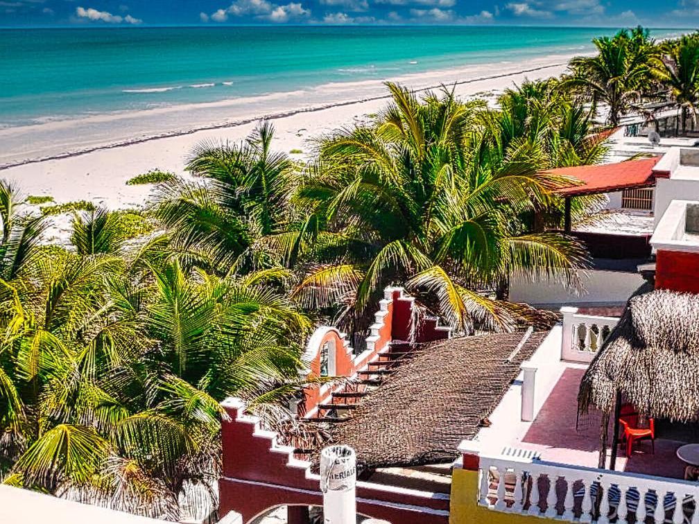 Beachfront Casa Maya Lodge Эль-Куйо Экстерьер фото