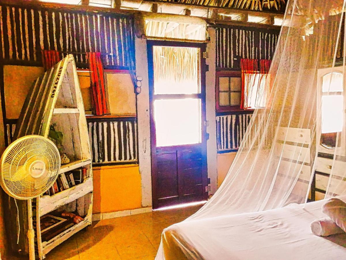 Beachfront Casa Maya Lodge Эль-Куйо Экстерьер фото